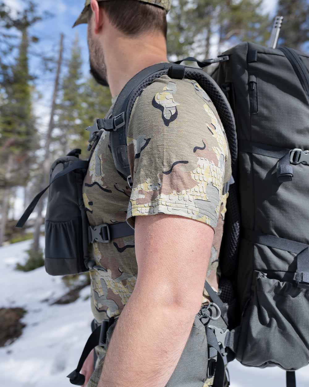 ULTRA Merino 120 LT SS Crew-T | Valo - Image 8