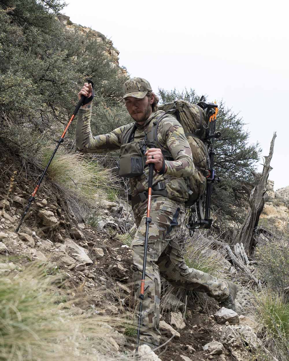 ULTRA Merino 120 LT LS Hoodie | Stone - Image 8