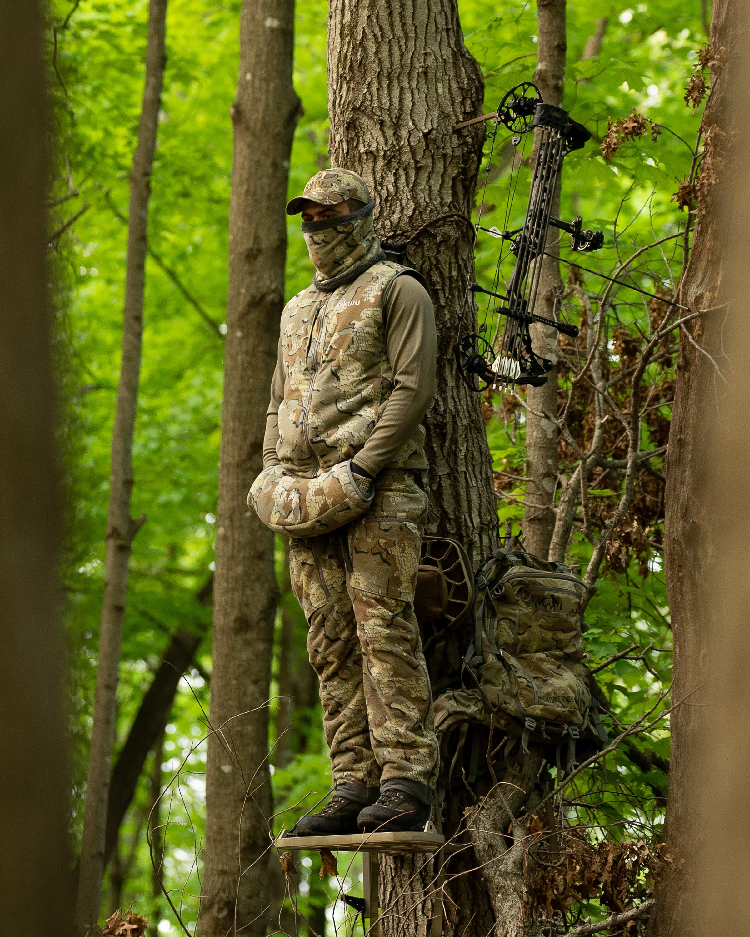 KUIU Proximity Neck Gaiter | Valo - Image 4