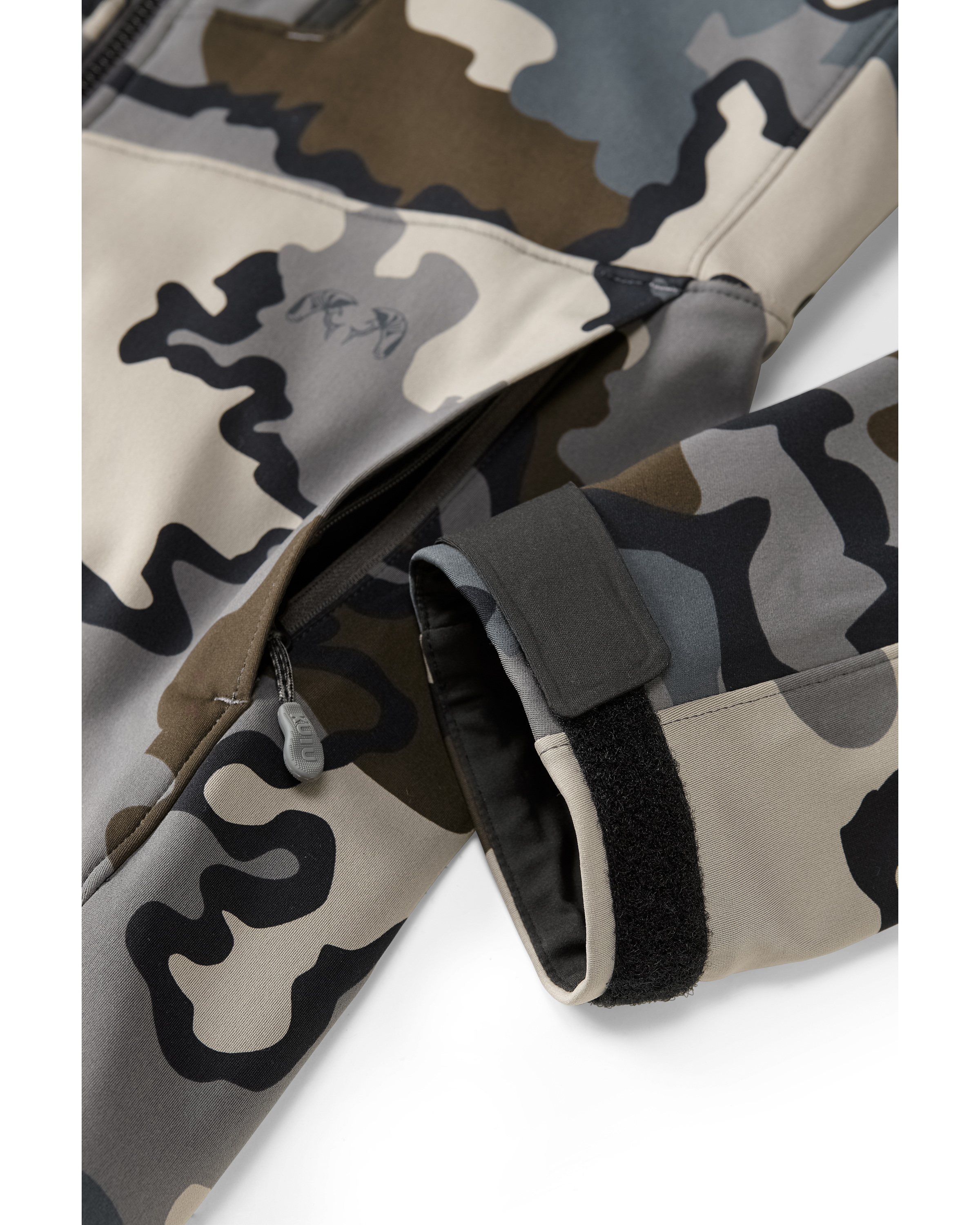 Axis Hybrid Hooded Jacket | Vias - Image 9