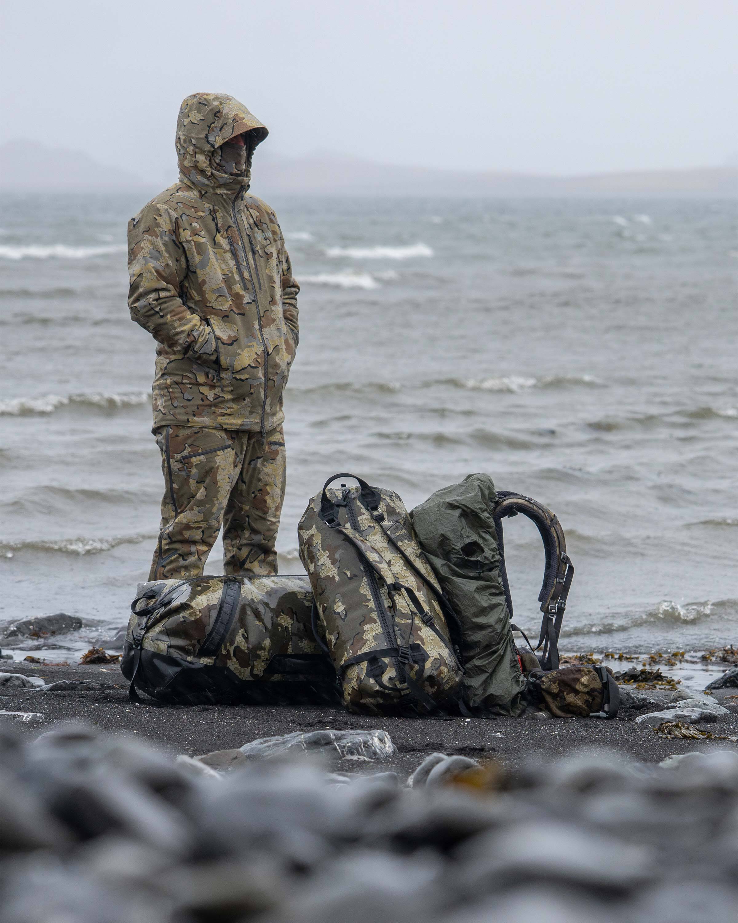 Kodiak 6600 Submersible Duffel | Coyote Brown - Image 18
