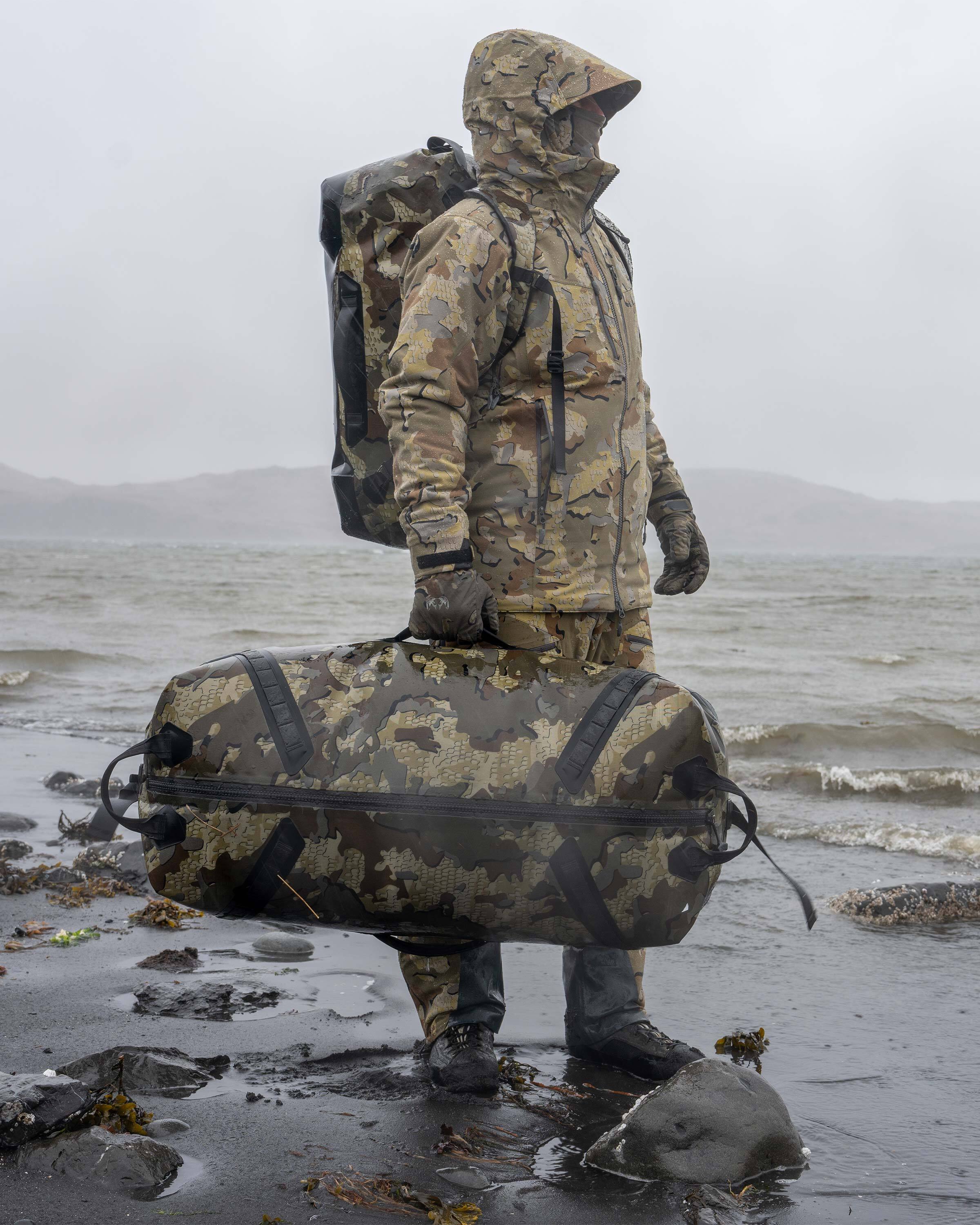 Kodiak 3000 Submersible Duffel | Stone - Image 10