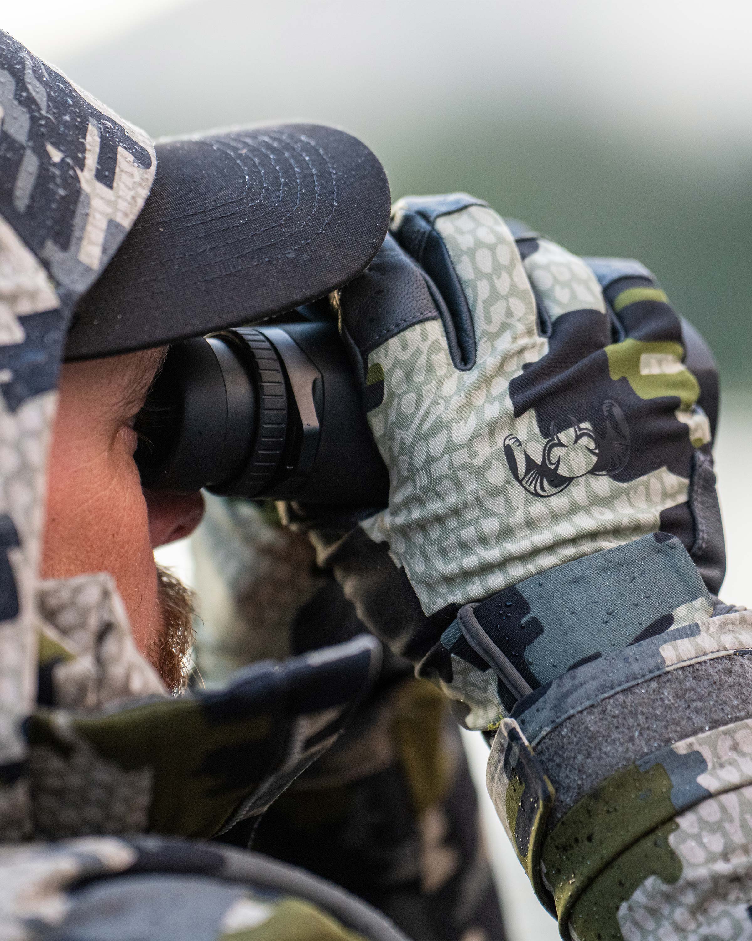 Precision Glove | Vias - Image 4
