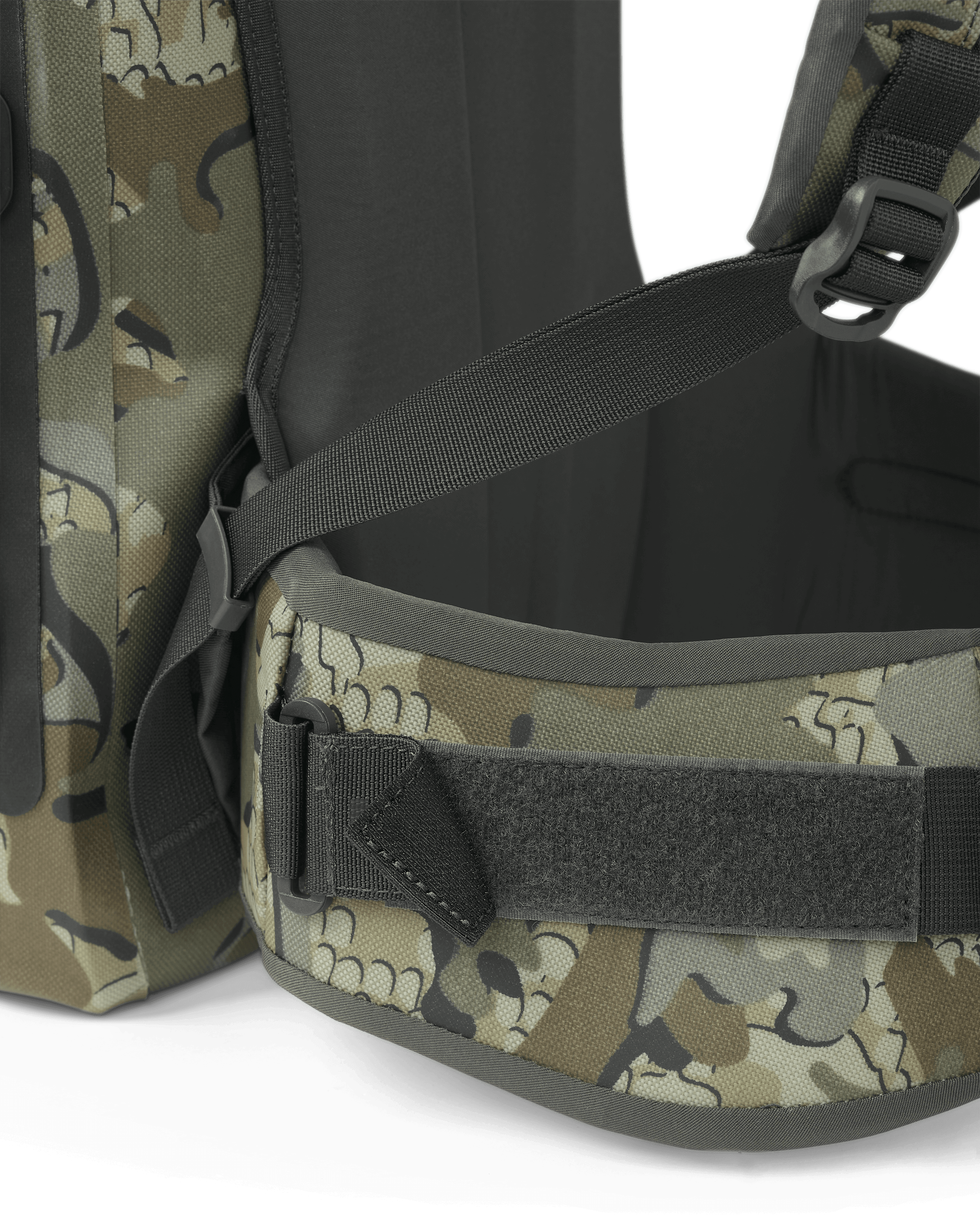 DeltaStorm 2200 Submersible Backpack | Coyote Brown - Image 7
