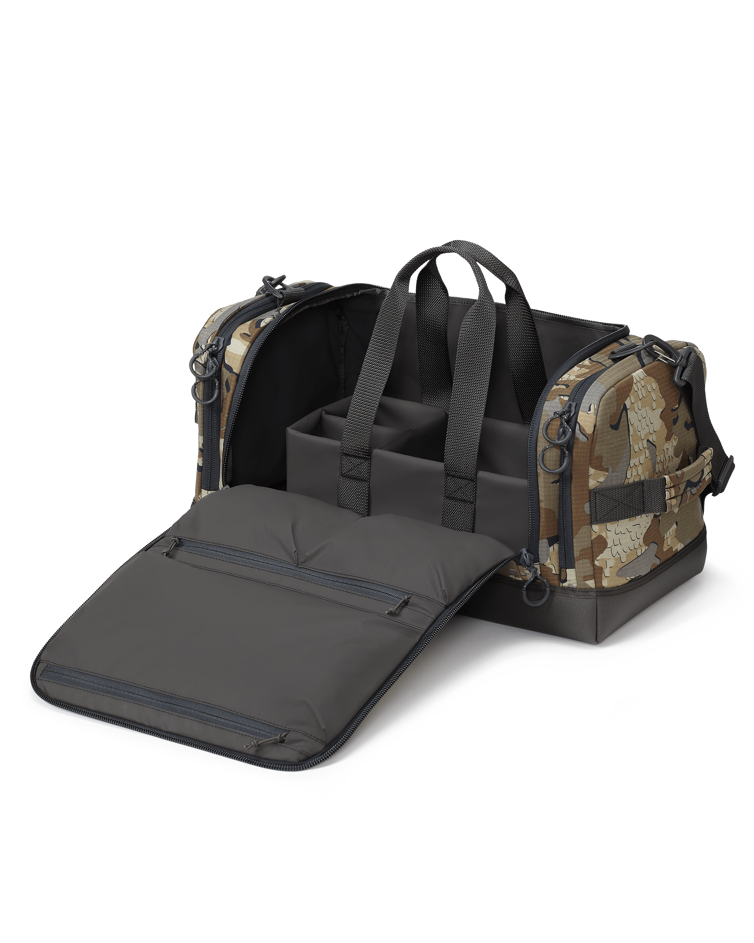 Alternative view of Distance Duffel | Valo