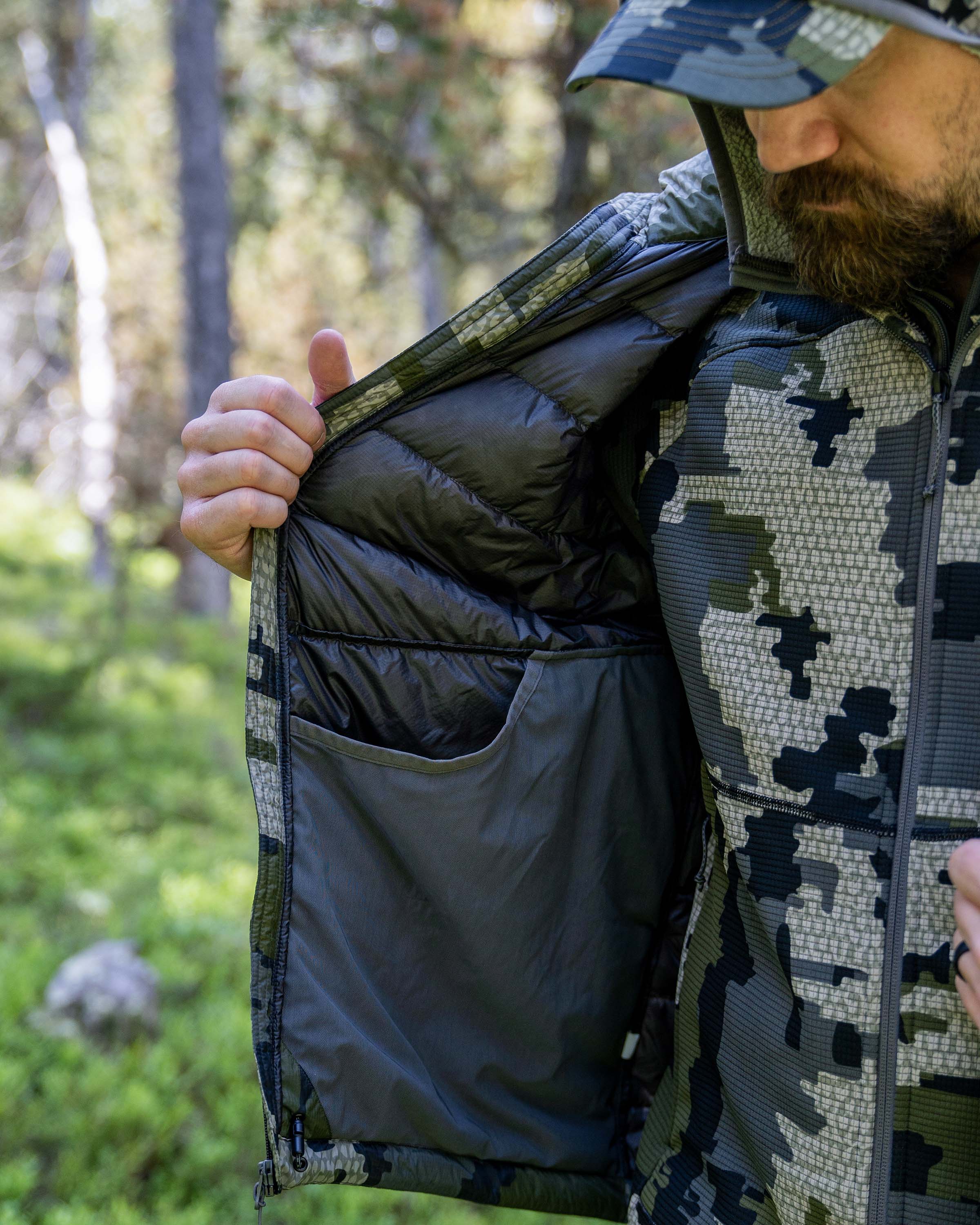 Super Down LT Vest | Gunmetal - Image 5