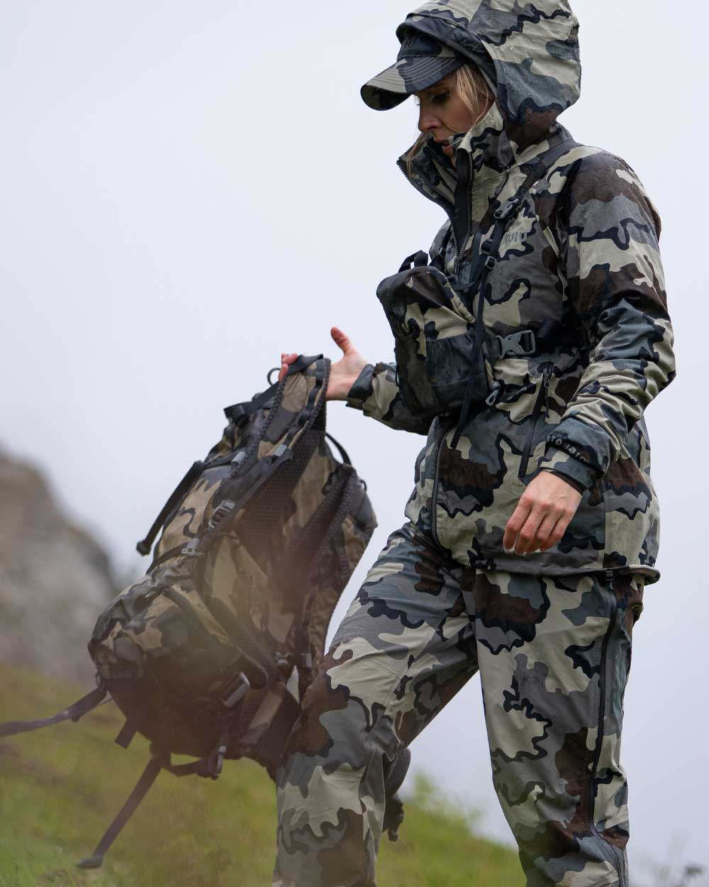 Women's Chugach TR Rain Jacket | Black - Image 6